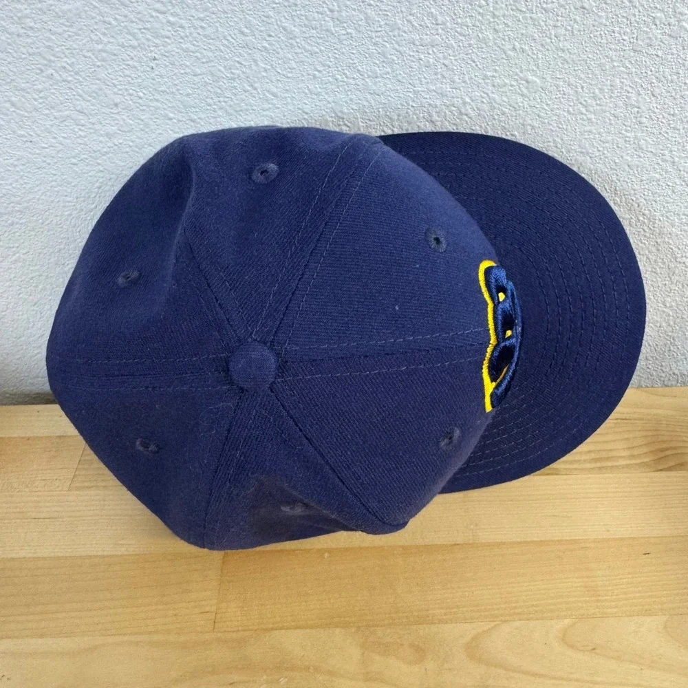 New Era 59FIFTY Milwaukee Brewers Fitted Hat Navy Blue 7 1/8 MLB On-Field Cap